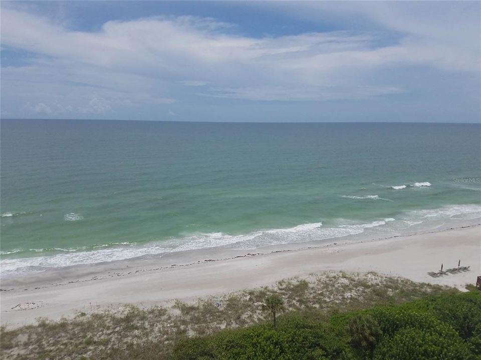 For Sale: $239,900 (3 beds, 2 baths, 1112 Square Feet)