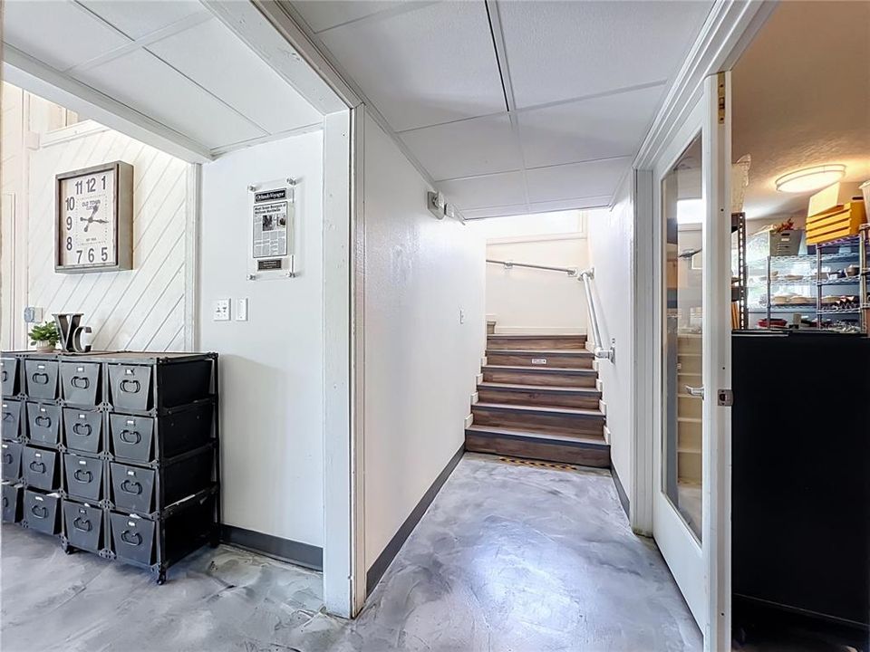 For Sale: $649,900 (0 beds, 0 baths, 2112 Square Feet)