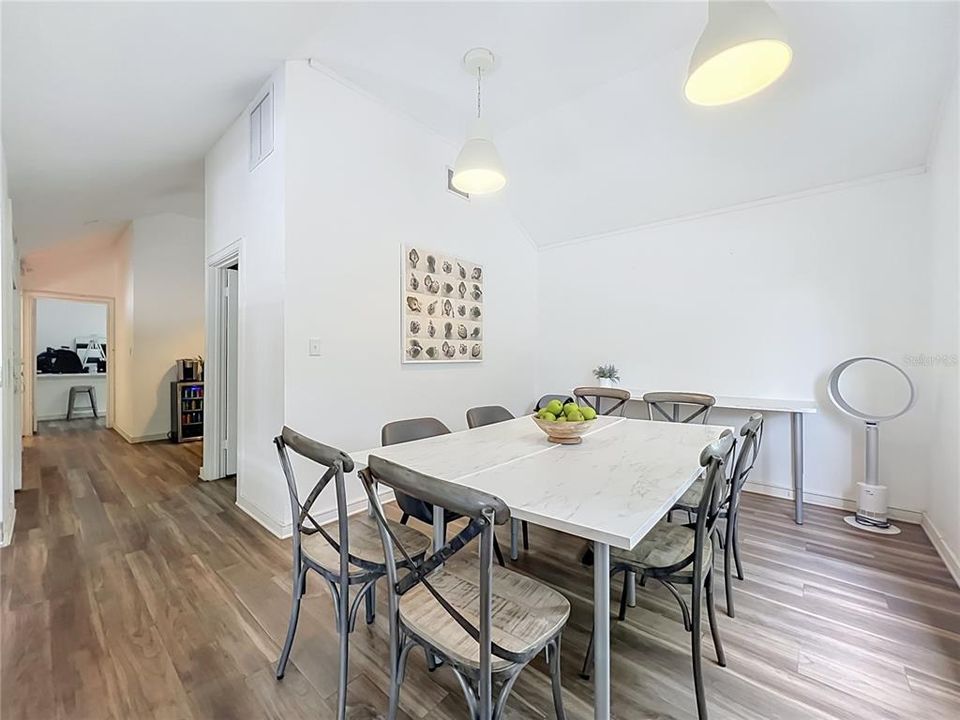 For Sale: $649,900 (0 beds, 0 baths, 2112 Square Feet)