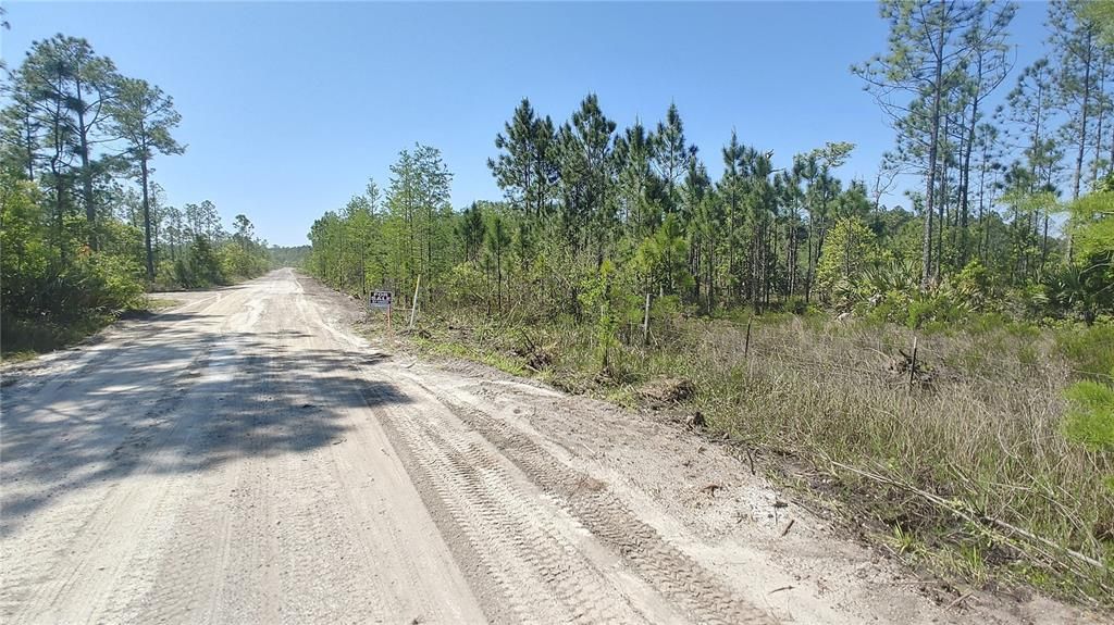 En Venta: $379,000 (25.38 acres)