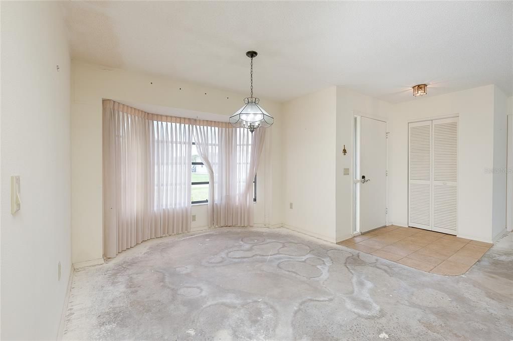 For Sale: $235,000 (3 beds, 2 baths, 1742 Square Feet)