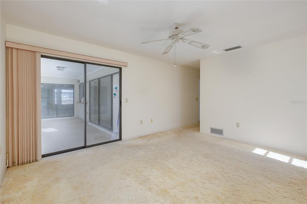 For Sale: $235,000 (3 beds, 2 baths, 1742 Square Feet)