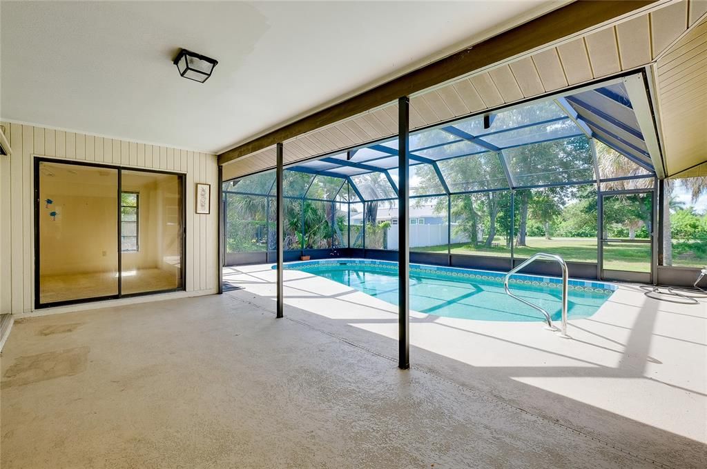 For Sale: $235,000 (3 beds, 2 baths, 1742 Square Feet)