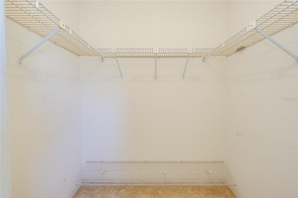 For Sale: $235,000 (3 beds, 2 baths, 1742 Square Feet)
