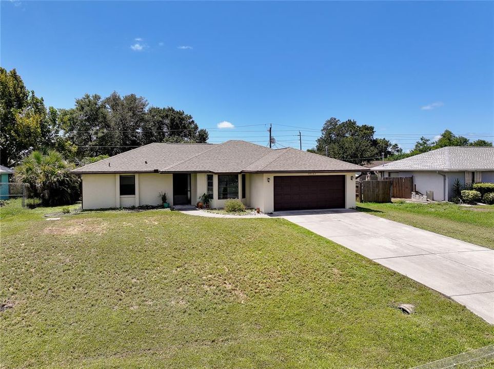 For Sale: $235,000 (3 beds, 2 baths, 1742 Square Feet)