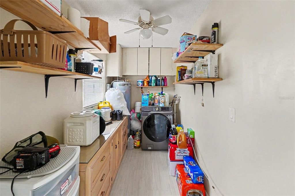 En Venta: $380,000 (3 camas, 2 baños, 1210 Pies cuadrados)