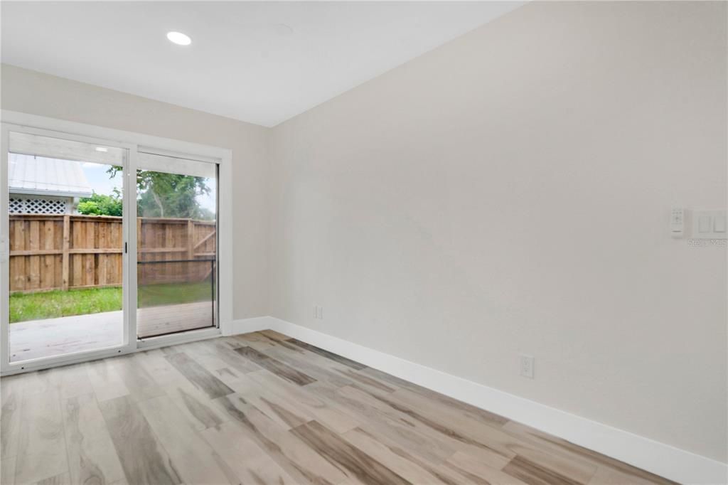 En Venta: $360,000 (3 camas, 2 baños, 1526 Pies cuadrados)