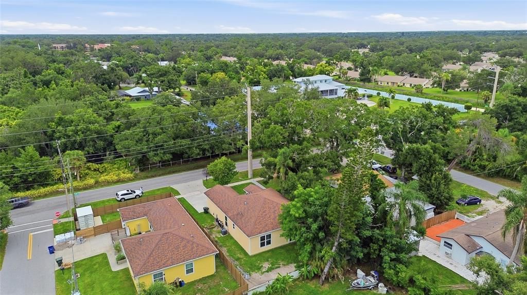 На продажу: $425,000 (2 спален, 2 ванн, 1209 Квадратных фут)