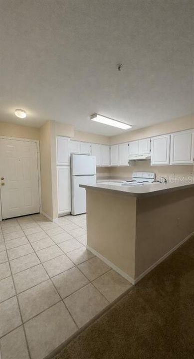 В аренду: $1,675 (2 спален, 2 ванн, 1020 Квадратных фут)