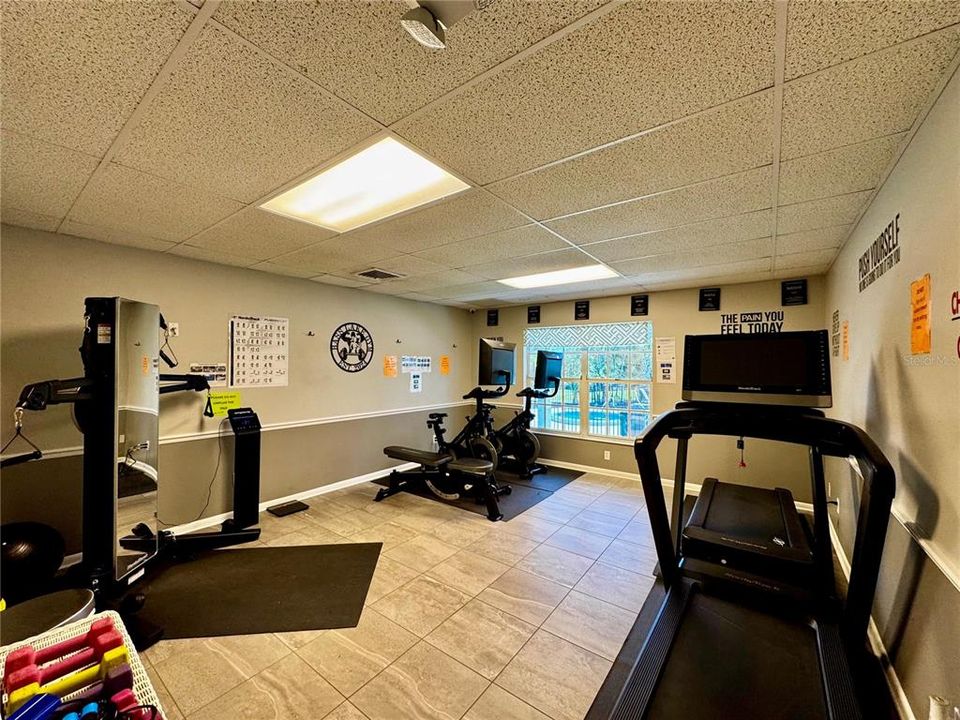 For Sale: $147,500 (2 beds, 2 baths, 828 Square Feet)