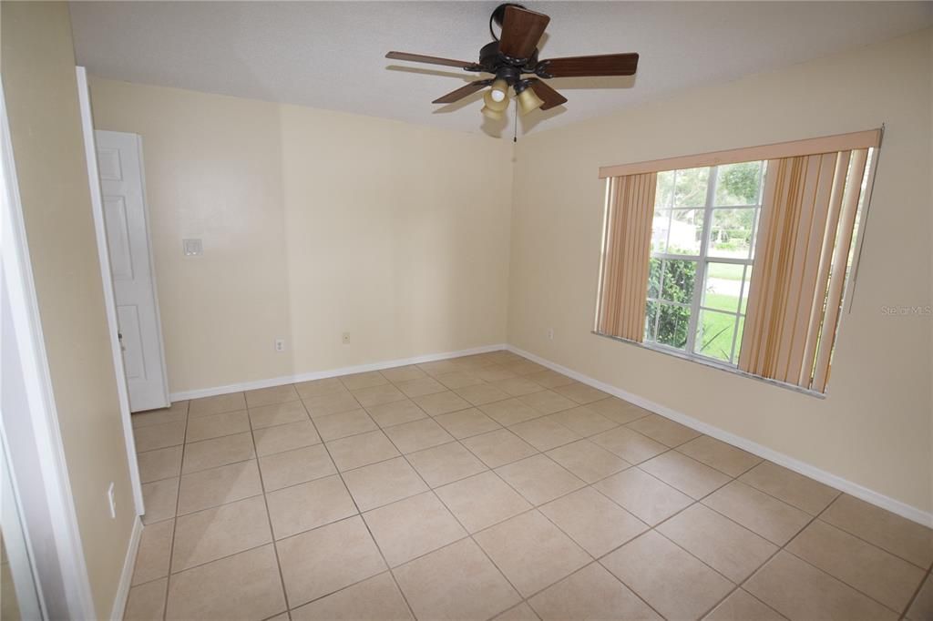 For Sale: $289,000 (3 beds, 2 baths, 1787 Square Feet)