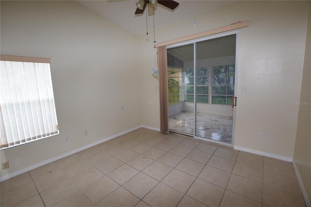 For Sale: $289,000 (3 beds, 2 baths, 1787 Square Feet)