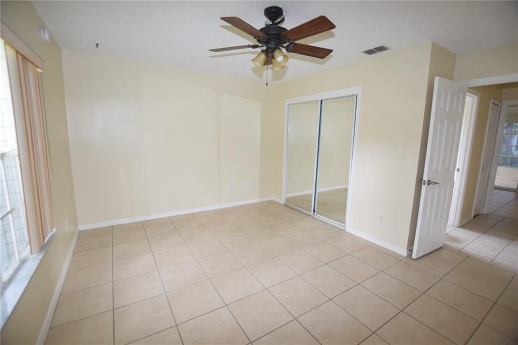 For Sale: $289,000 (3 beds, 2 baths, 1787 Square Feet)