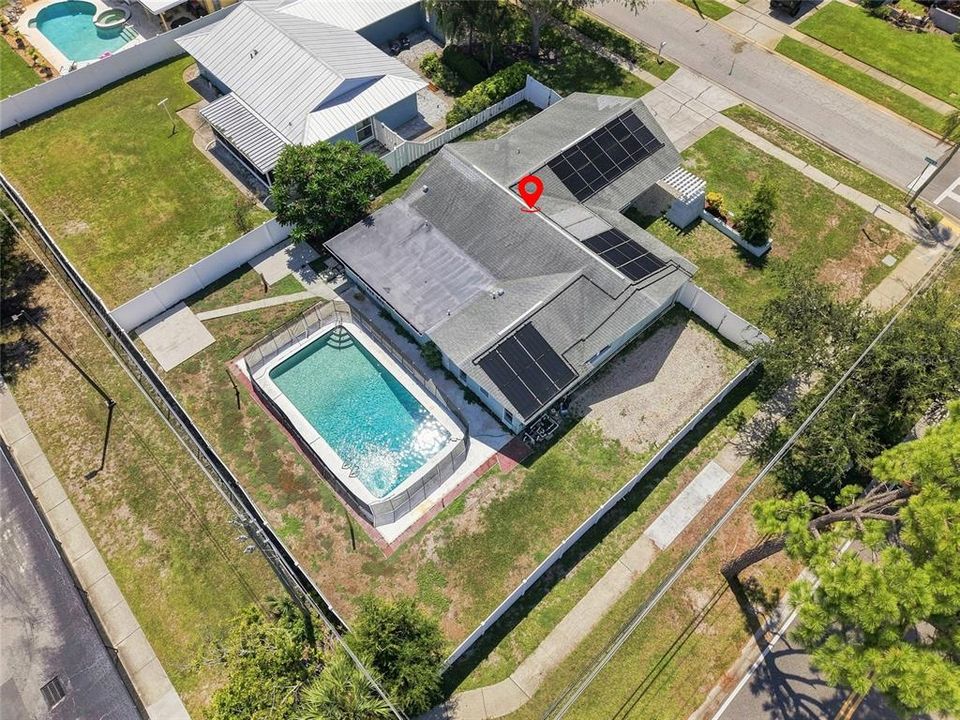 En Venta: $547,400 (4 camas, 2 baños, 1989 Pies cuadrados)