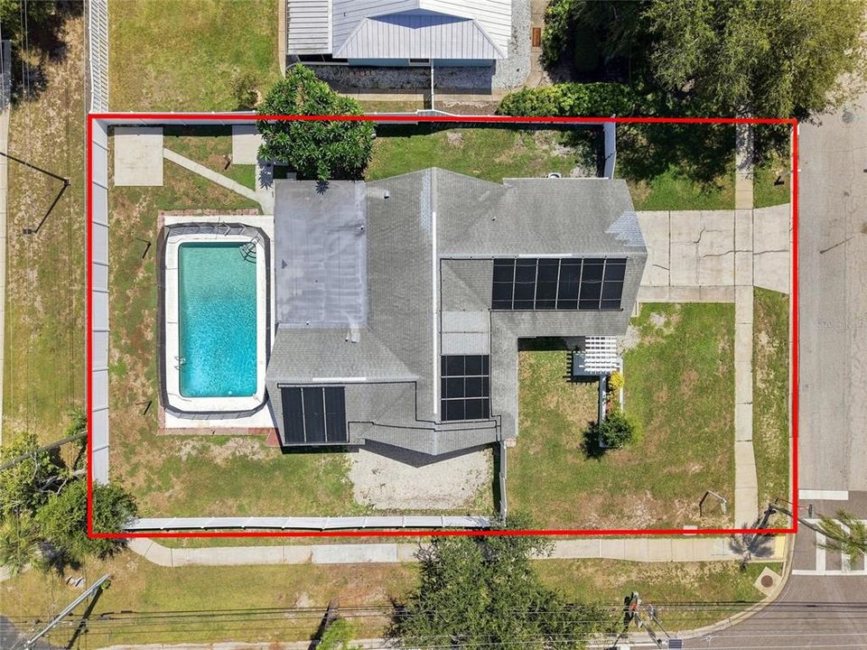 En Venta: $547,400 (4 camas, 2 baños, 1989 Pies cuadrados)