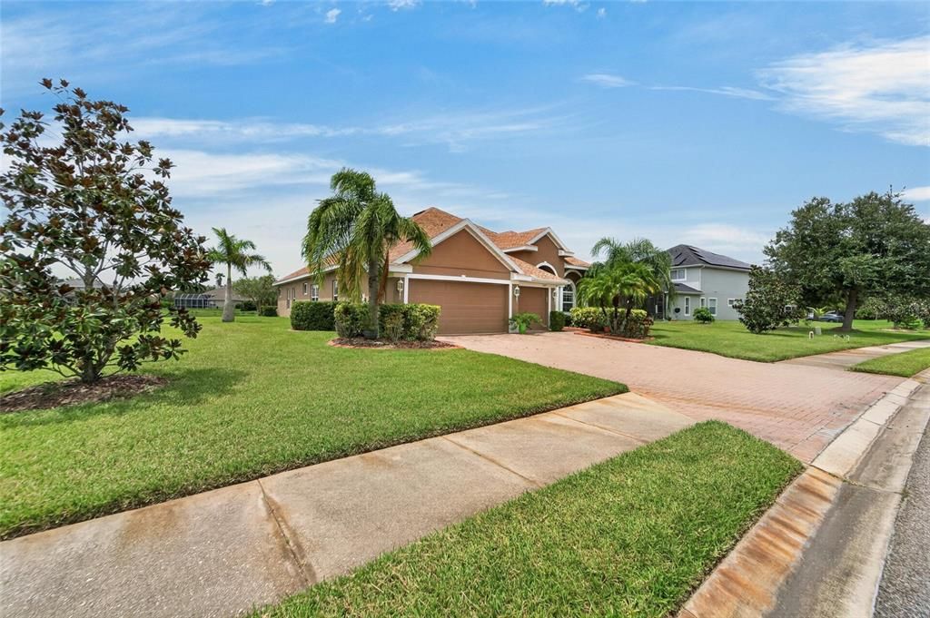 For Sale: $544,900 (4 beds, 3 baths, 2468 Square Feet)