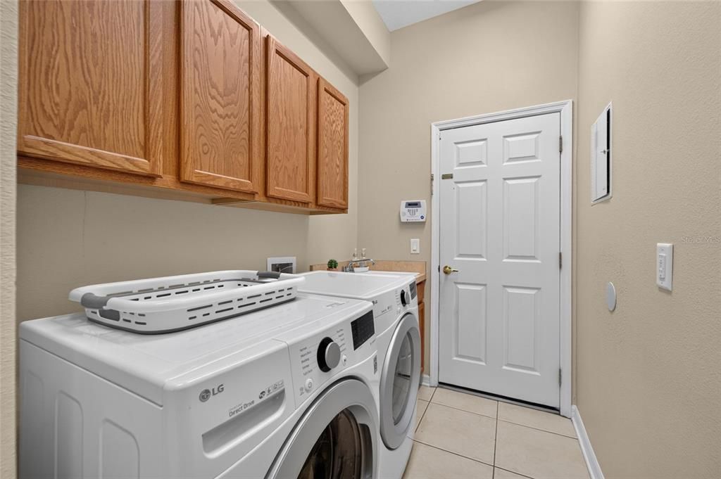 For Sale: $544,900 (4 beds, 3 baths, 2468 Square Feet)