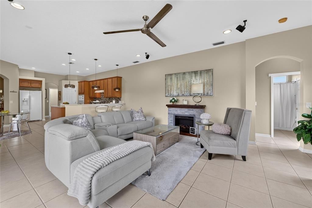 For Sale: $544,900 (4 beds, 3 baths, 2468 Square Feet)