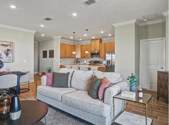 For Sale: $349,900 (4 beds, 3 baths, 2198 Square Feet)
