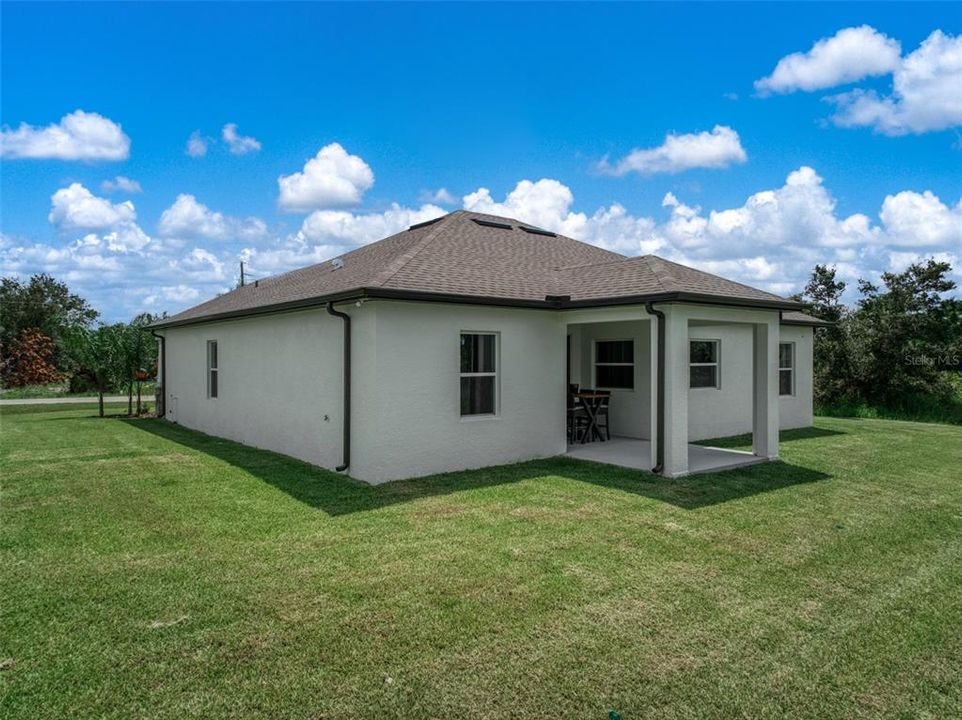 На продажу: $399,900 (3 спален, 2 ванн, 1803 Квадратных фут)