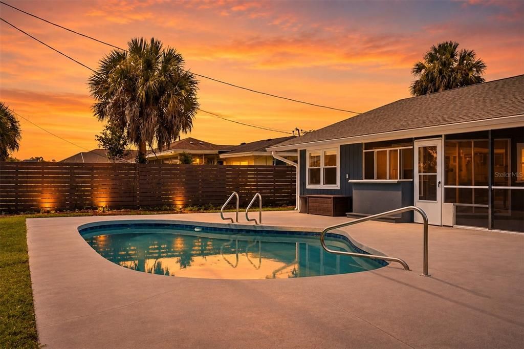 For Sale: $425,000 (3 beds, 2 baths, 1772 Square Feet)