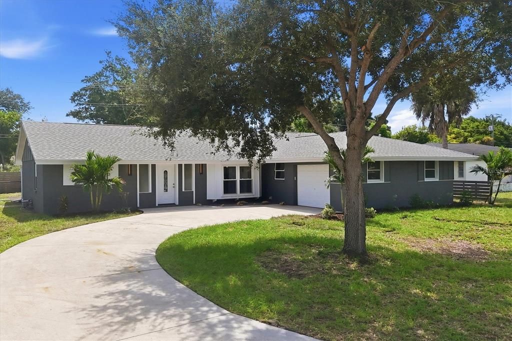 For Sale: $425,000 (3 beds, 2 baths, 1772 Square Feet)