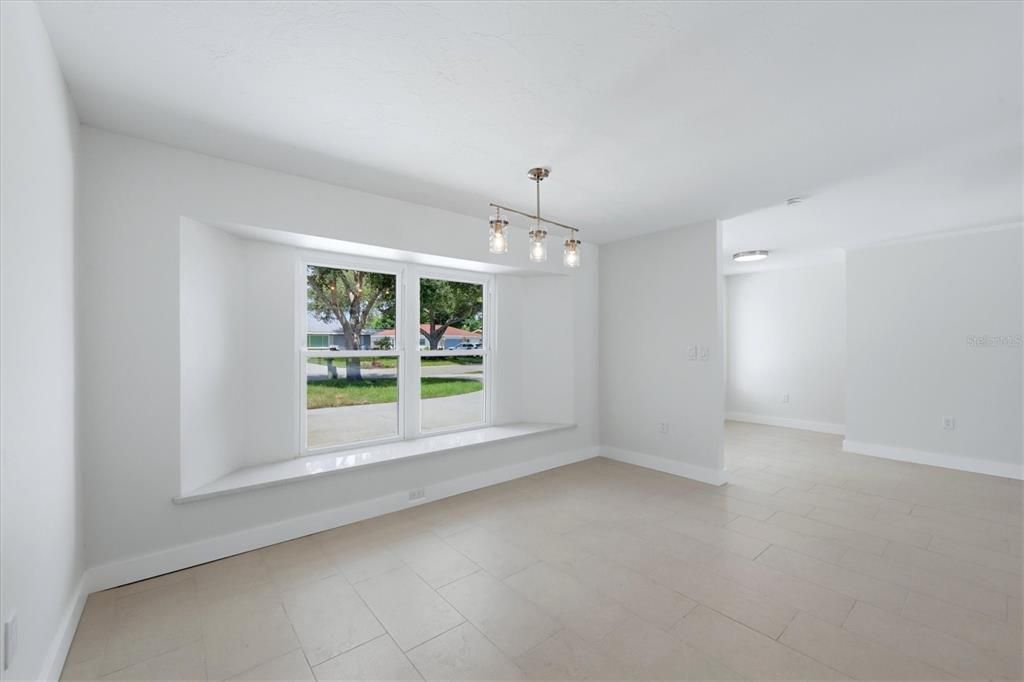 For Sale: $425,000 (3 beds, 2 baths, 1772 Square Feet)