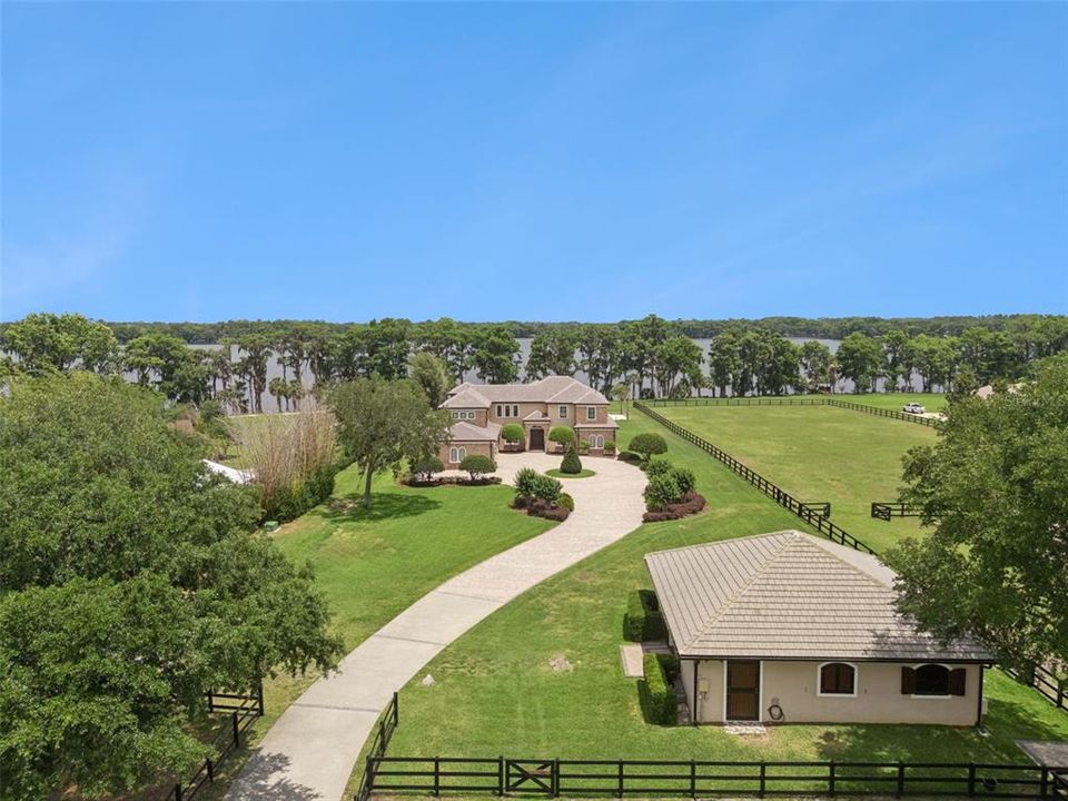 For Sale: $4,500,000 (6 beds, 7 baths, 5776 Square Feet)