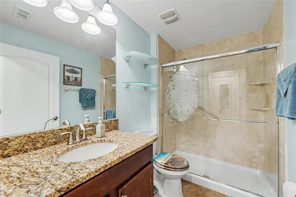 For Sale: $399,500 (3 beds, 2 baths, 1784 Square Feet)