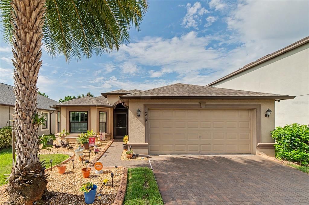 For Sale: $399,500 (3 beds, 2 baths, 1784 Square Feet)