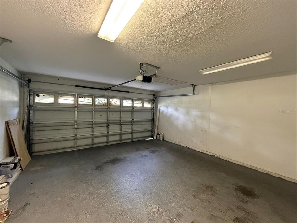 В аренду: $2,300 (3 спален, 2 ванн, 1651 Квадратных фут)