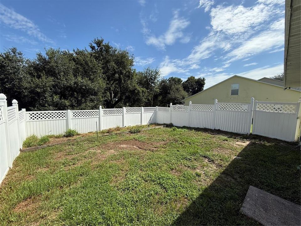 В аренду: $2,300 (3 спален, 2 ванн, 1651 Квадратных фут)