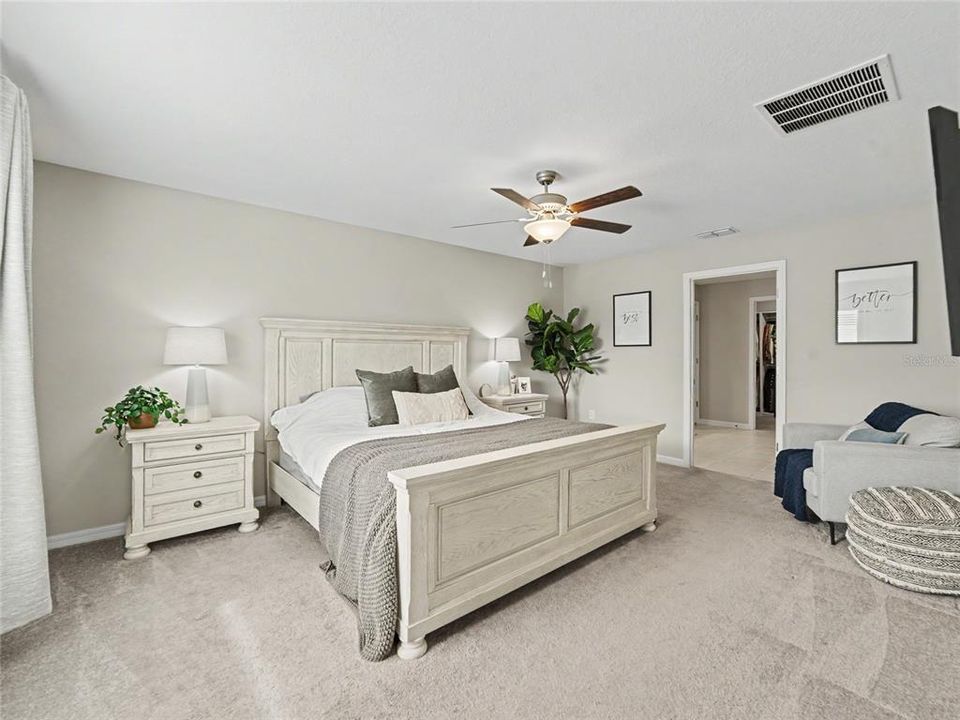 For Sale: $335,000 (4 beds, 2 baths, 1935 Square Feet)