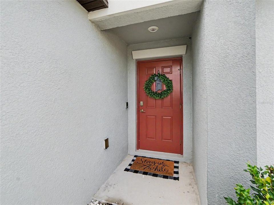 For Sale: $335,000 (4 beds, 2 baths, 1935 Square Feet)