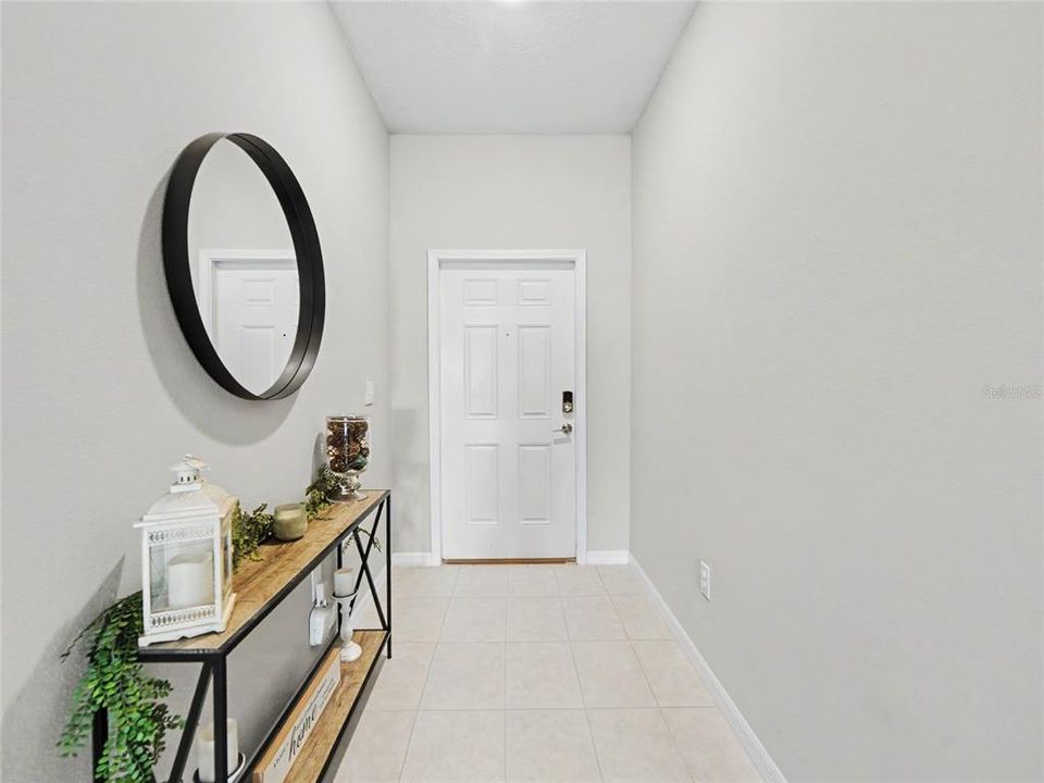 For Sale: $335,000 (4 beds, 2 baths, 1935 Square Feet)