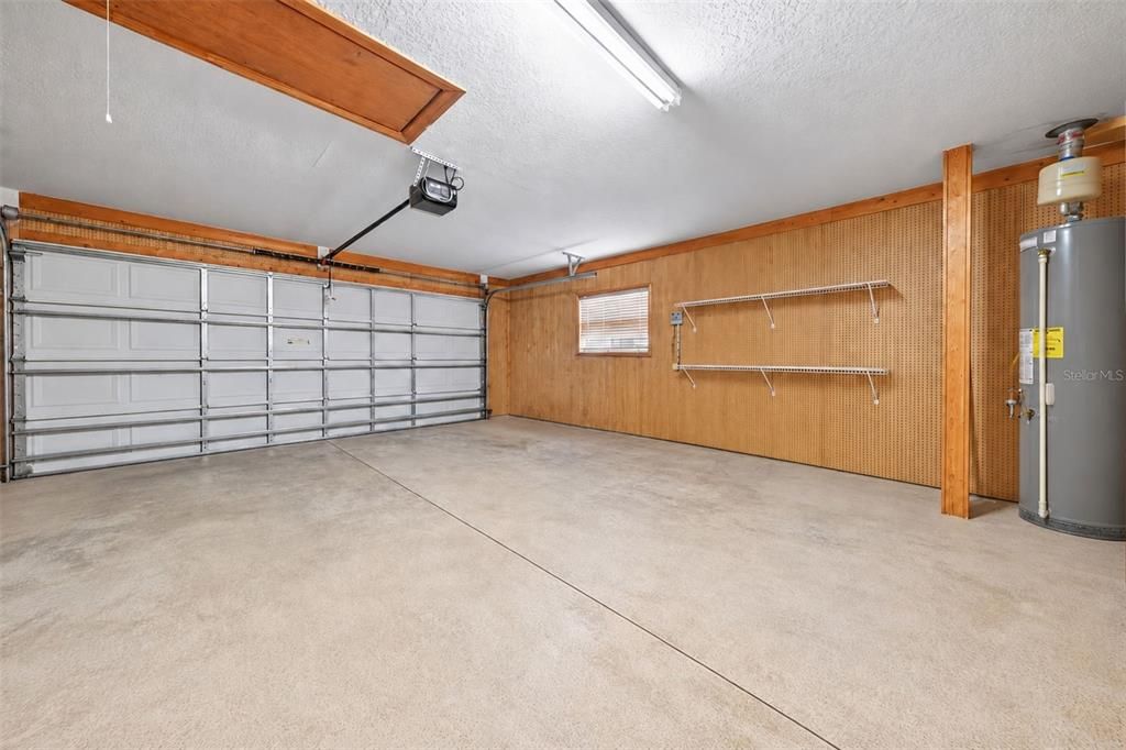 For Sale: $280,000 (3 beds, 2 baths, 1655 Square Feet)