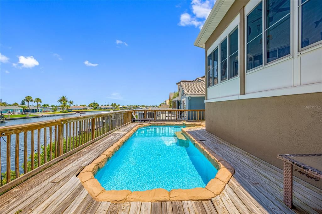 For Sale: $924,900 (5 beds, 5 baths, 2850 Square Feet)