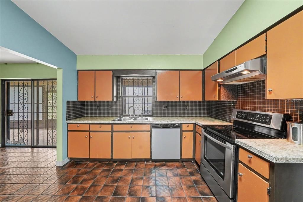 En Venta: $265,000 (2 camas, 2 baños, 1156 Pies cuadrados)