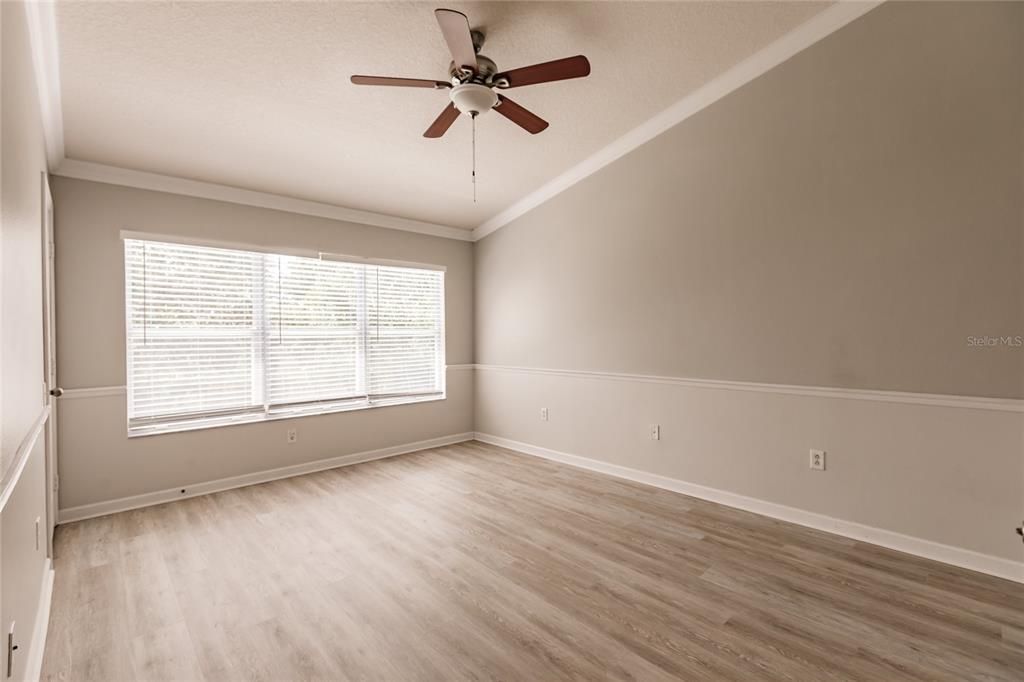 For Rent: $2,050 (3 beds, 2 baths, 1596 Square Feet)