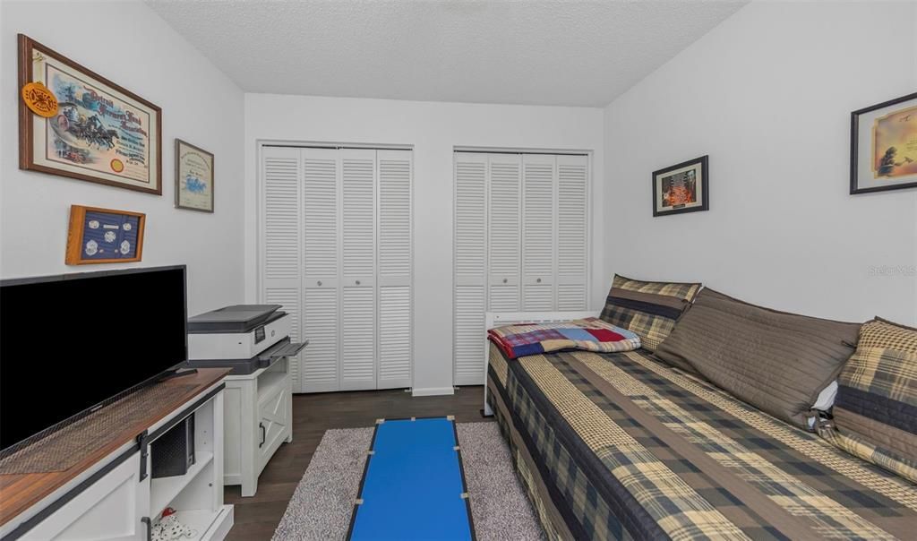 En Venta: $220,000 (2 camas, 2 baños, 1105 Pies cuadrados)