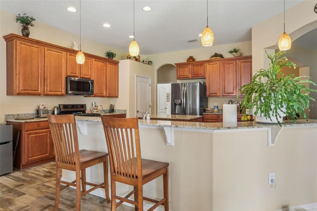 En Venta: $539,900 (4 camas, 3 baños, 2795 Pies cuadrados)