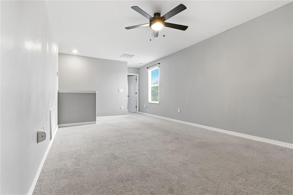 For Sale: $352,000 (3 beds, 2 baths, 2350 Square Feet)