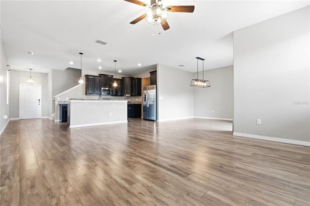 For Sale: $352,000 (3 beds, 2 baths, 2350 Square Feet)