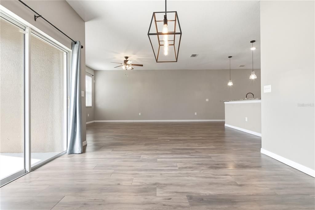 For Sale: $352,000 (3 beds, 2 baths, 2350 Square Feet)