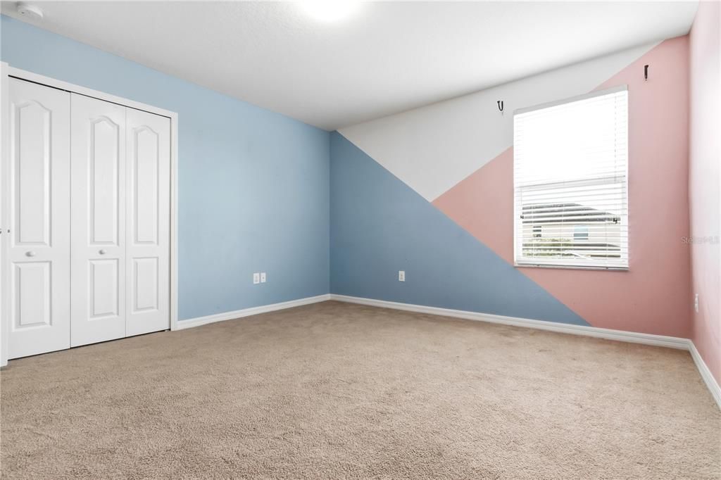 For Sale: $352,000 (3 beds, 2 baths, 2350 Square Feet)