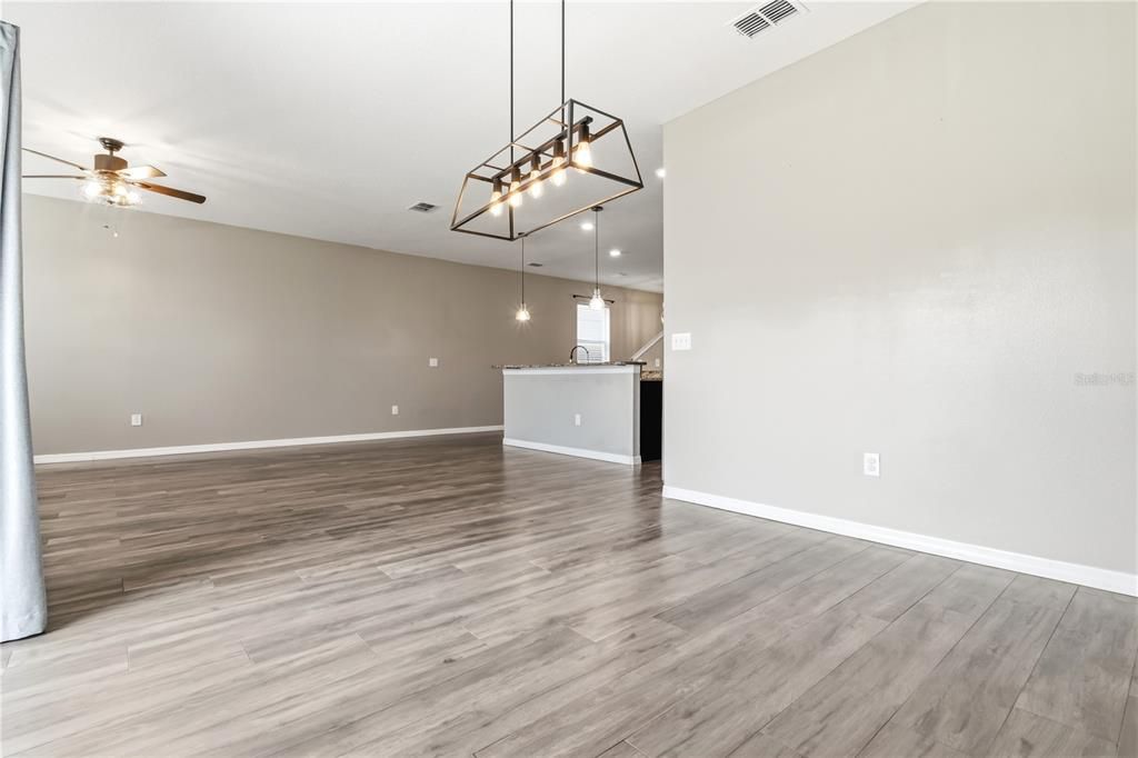For Sale: $352,000 (3 beds, 2 baths, 2350 Square Feet)