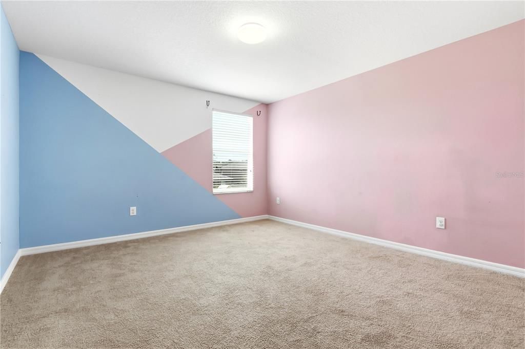 For Sale: $352,000 (3 beds, 2 baths, 2350 Square Feet)