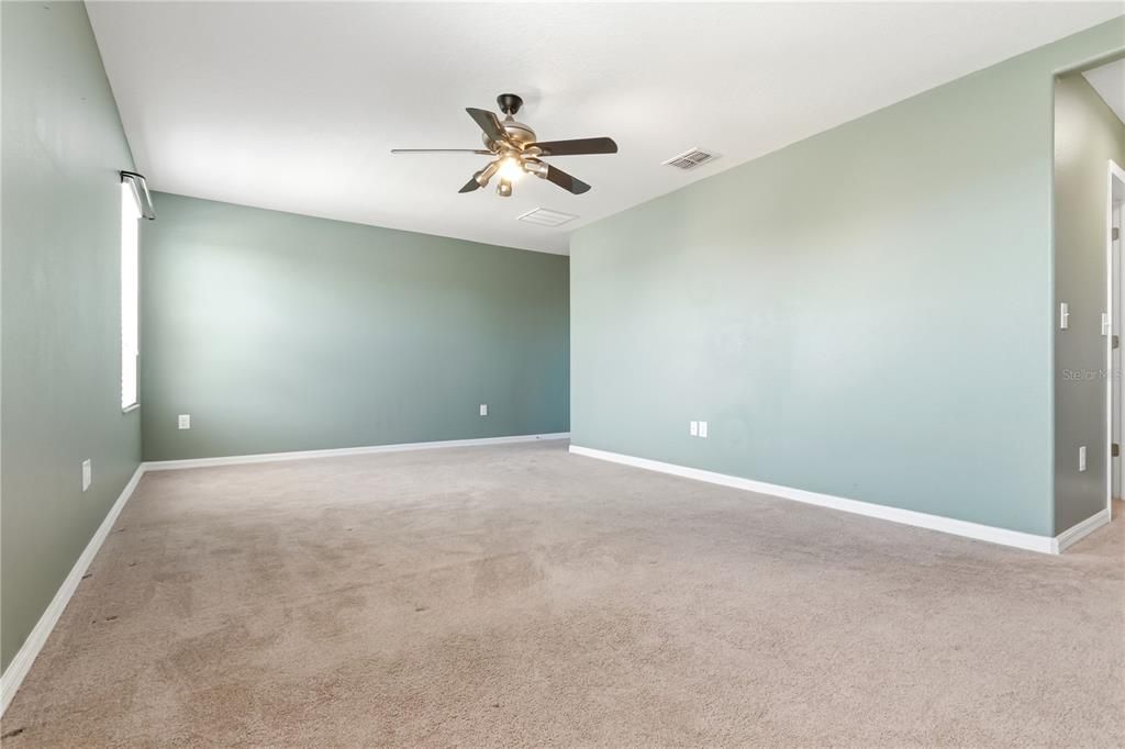 For Sale: $352,000 (3 beds, 2 baths, 2350 Square Feet)