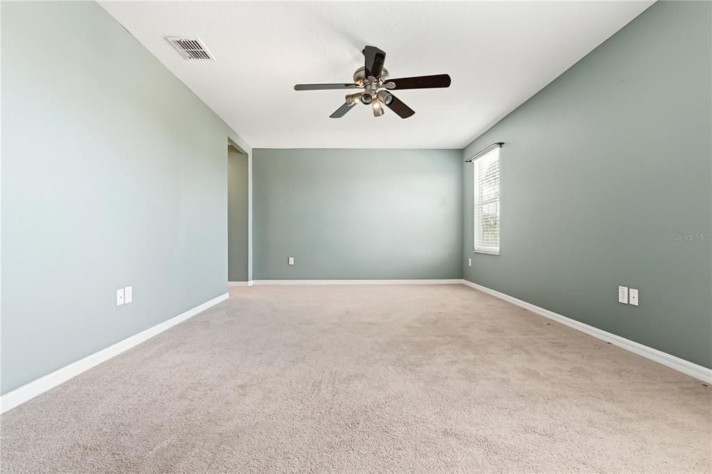 For Sale: $352,000 (3 beds, 2 baths, 2350 Square Feet)