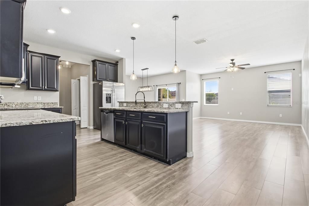 For Sale: $352,000 (3 beds, 2 baths, 2350 Square Feet)